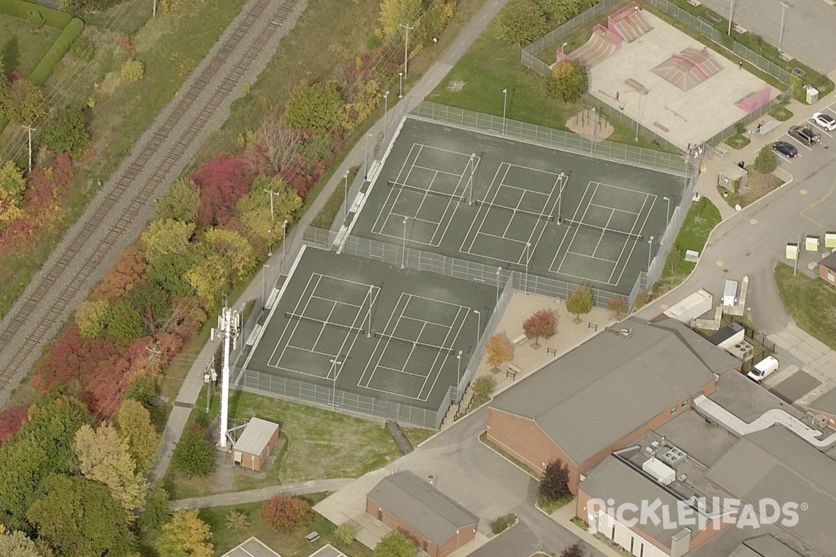 Photo of Pickleball at School at Fil-de-l’Eau